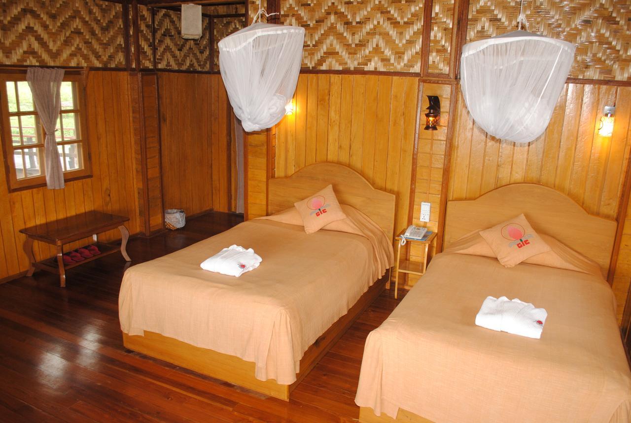 Golden Island Cottages Thale U Hotel Ивама Экстерьер фото